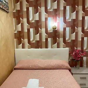 Pensión Mille, Roma